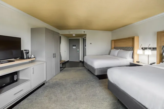 غرفة بسريرين كوين لذوي الإعاقة، Holiday Inn Mobile Dwtn Hist District 2/6