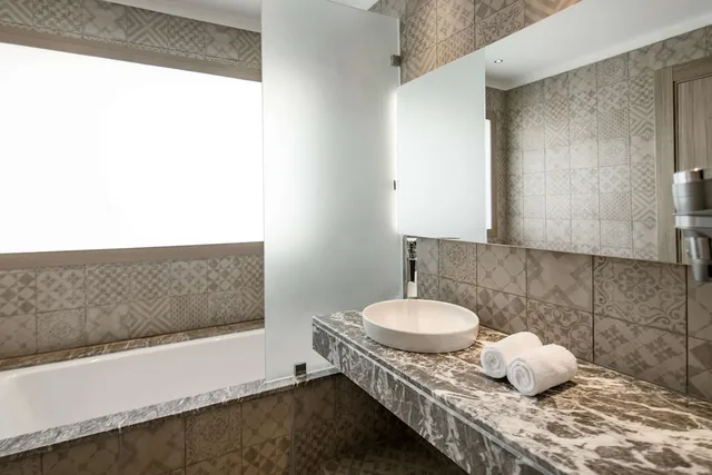 Standard, King Bed, Balcony or Terrace، Radisson Blu Resort Al Hoceima 4/4