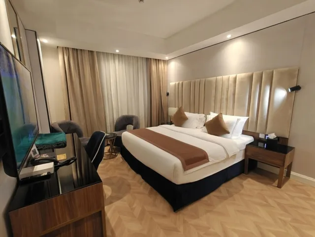 غرفة قياسية بسرير كينج، Smayah Residence 4/10