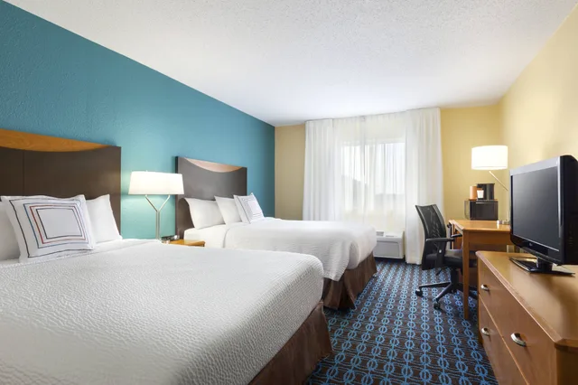 غرفة بسريرين كوين، Fairfield Inn & Suites Saginaw 1/5