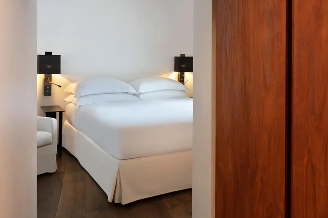 غرفة بريستيج مفردة، Le Metropolitan Paris Tour Eiffel, a Tribute Portfolio Hotel 3/4