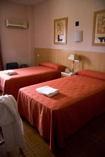 غرفة بسريرين منفصلين، Hotel Las Terrazas 1/4