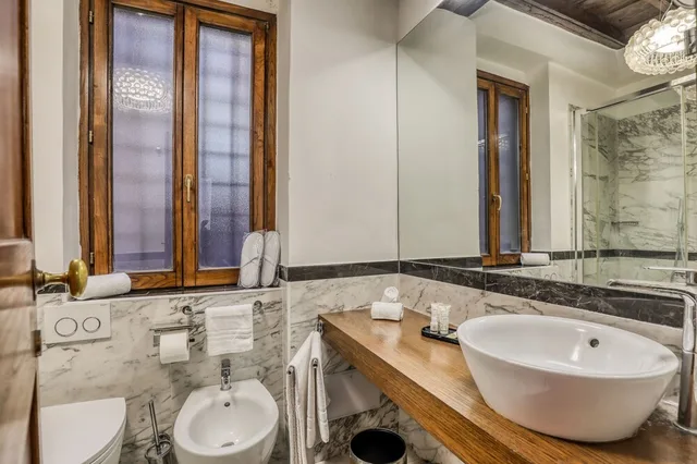 غرفة قياسية مفردة، Luxury Navona 11/12