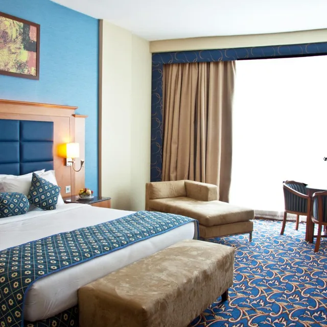Standard, Single, King Bed, Ramee Rose Hotel 2/7