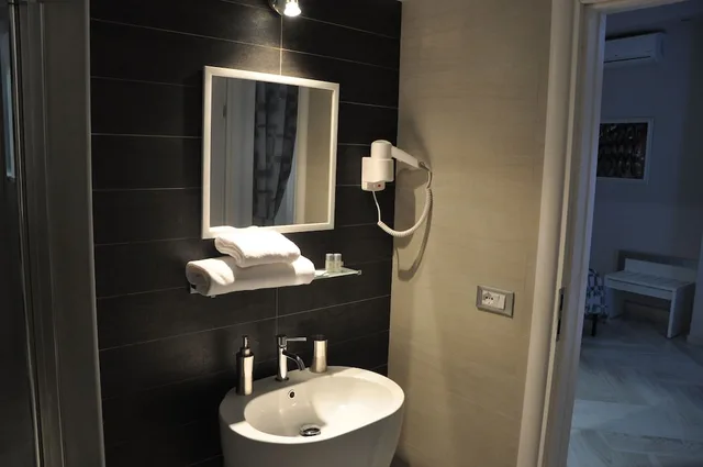 Suite, Double Bed, Hot Tub, Il Corso Suite 4/4