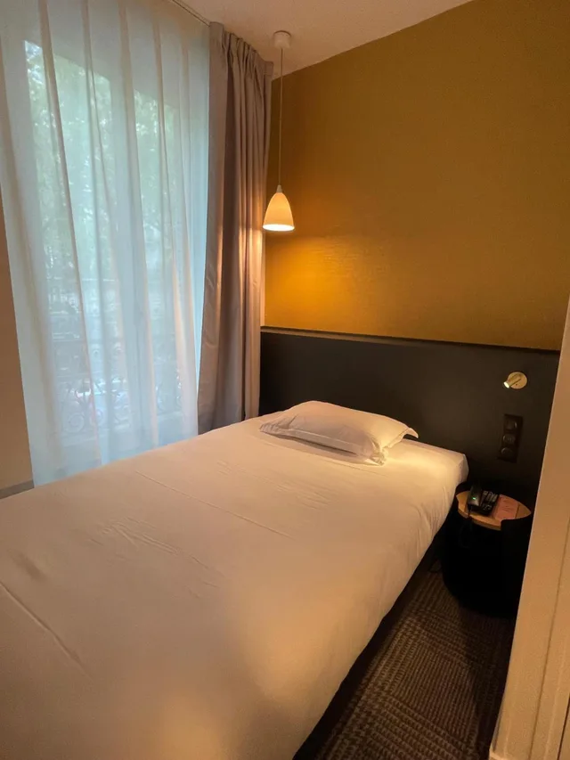 غرفة مفردة، HOTEL DE SUEZ 2/10