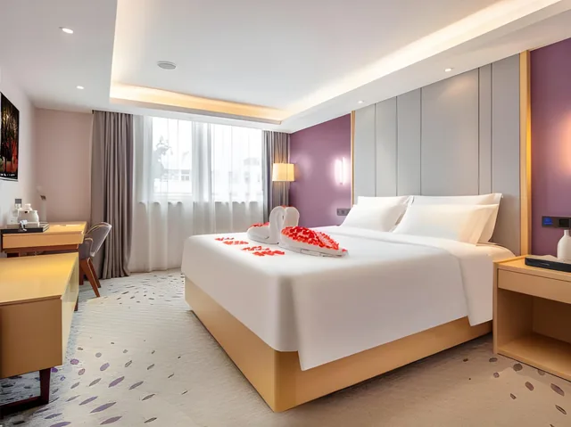 Romantic, Excellent, Queen Bed، Lavande Hotel Beijing Tiananmen Wangfujing Street 1/2