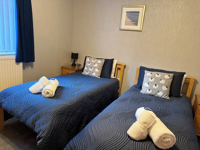 غرفة بسريرين منفصلين، Dionard Guest House 4/6