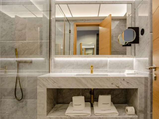 Historical, Mansard, Standard، Browns Avenue Hotel 4/4
