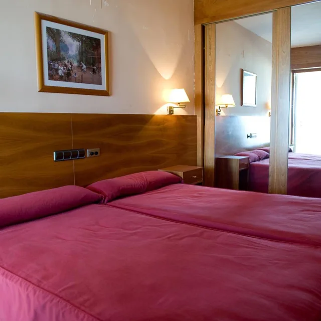 Room, Double or Twin Bed, Hotel La Maruxina 4/8