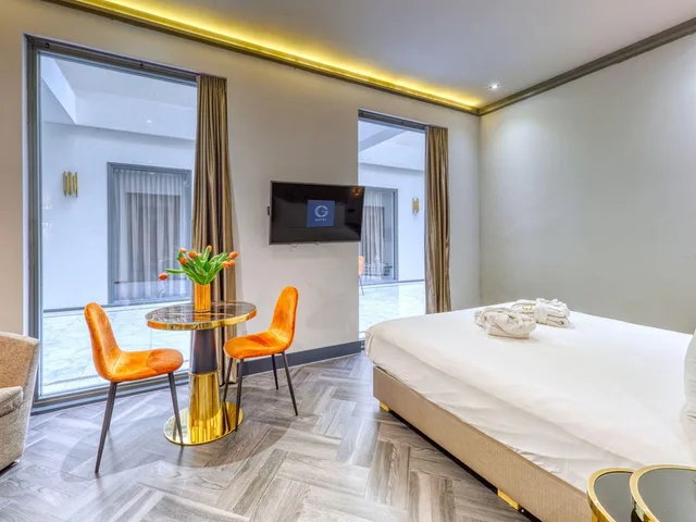 غرفة قياسية كبيرة، G Hotel 1/1