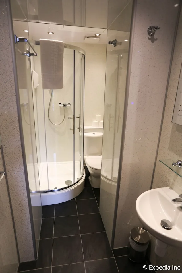 غرفة عائلية بسرير كينج وسرير فردي، Regent House Hotel 7/9