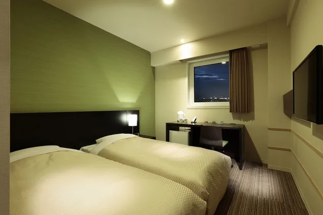 Hollywood, Twin Beds، Candeo Hotels Shizuoka Shimada 1/4