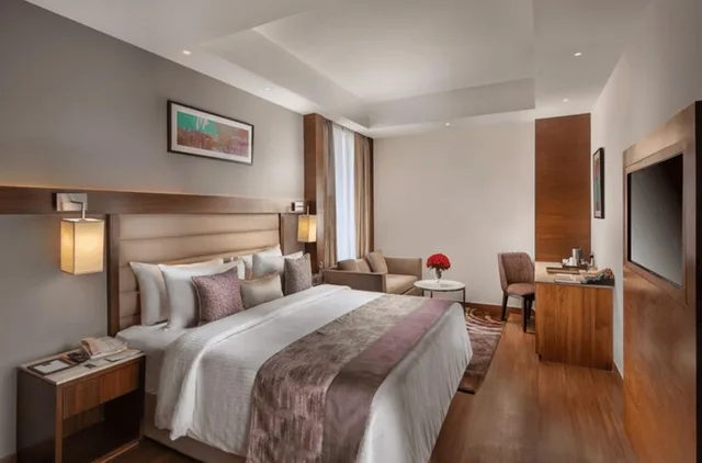 Deluxe, Multiple Beds، Nirvana Sarovar Portico Gorakhpur 4/6