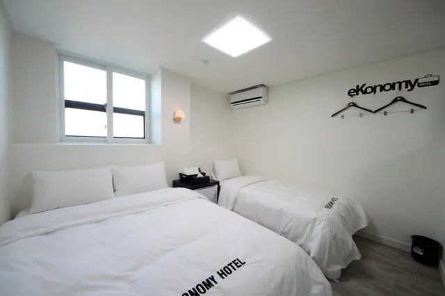 غرفة بزنس بسرير مزدوج، Ekonomy Hotel Incheon 2/10