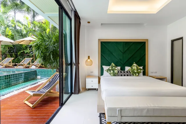Junior, King Bed, Pool Access، Buasri Boutique Patong 2/4