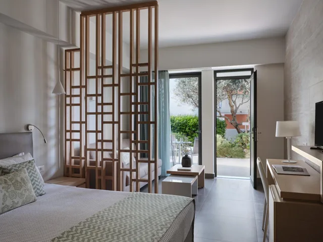 Superior, Double Bed, Inland View, Atlantica Mikri Poli Rhodes 2/3