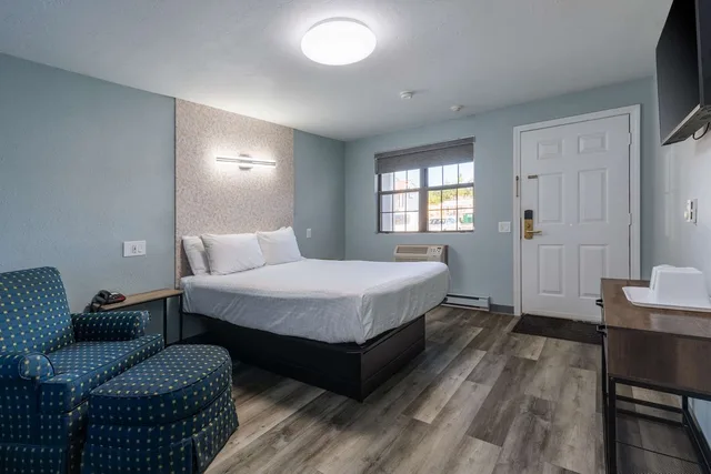 غرفة بسرير كوين لذوي الإعاقة، Knights Inn North Attleboro 2/4