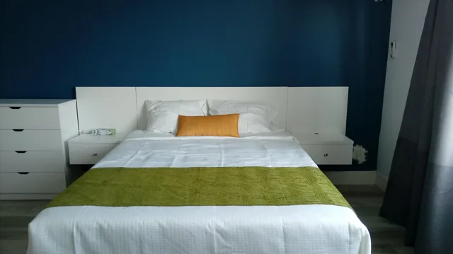 غرفة قياسية بسرير كوين، Hometel Suites 5/10