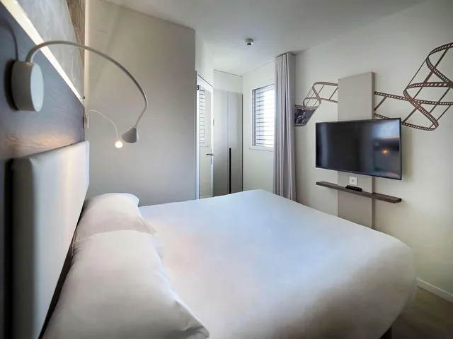 غرفة قياسية بسرير مزدوج، IBIS LOCARNO 5/8