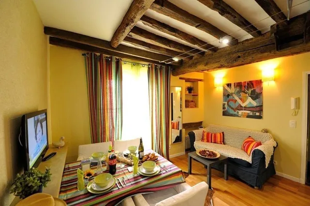1 Bedroom, Honeymoon, Apartment, Les Patios Du Marais 2/3