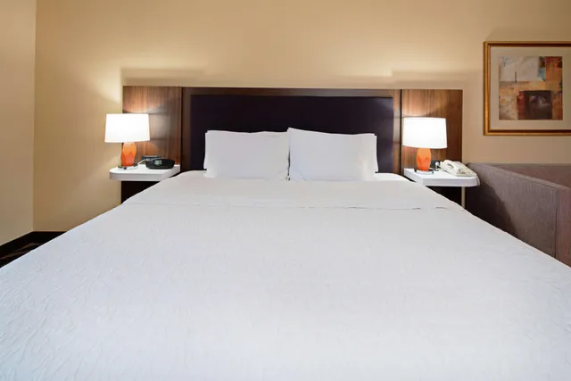 استوديو بسرير كينج، Hampton Inn Suites Bremerton 3/4
