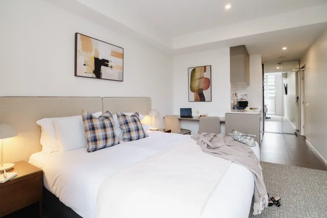 2 Bedrooms, Adjoining, Apartment، Punthill Knox 3/10