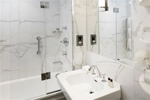 غرفة مفردة، The Athenaeum Hotel & Residences 1/1