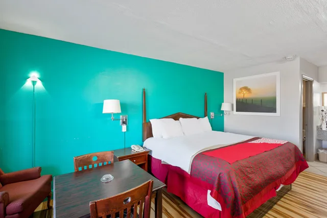 غرفة بسرير كينج لذوي الإعاقة، Hotel O Columbia Downtown near I-65 3/4