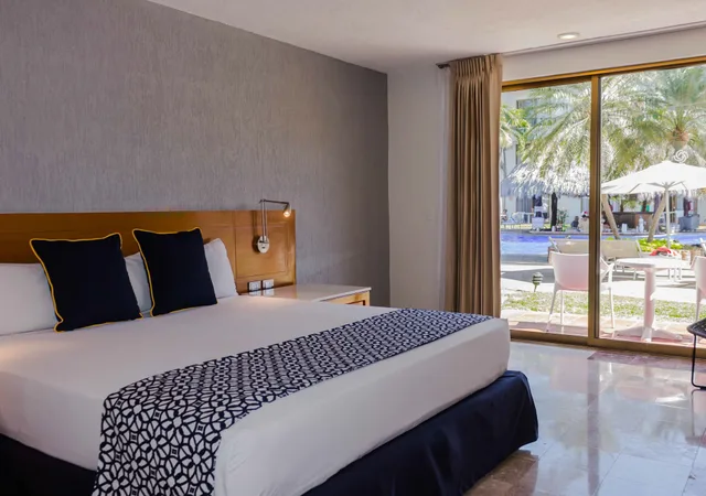 غرفة سوبيريور بسرير كينج، Plaza Pelicanos Club Beach Resort 6/10