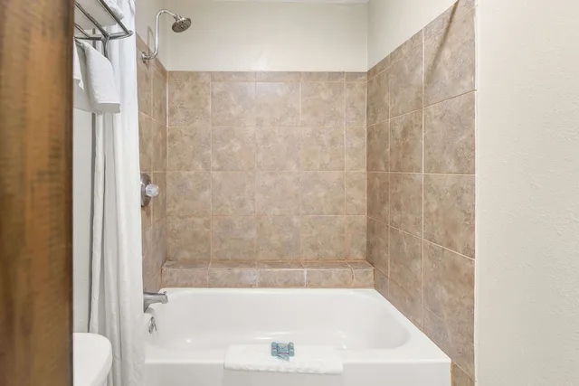 غرفة قياسية بسريرين كوين، Best Western George West Executive Inn 7/8