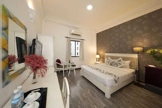 Deluxe, Queen Bed, Vilion Central Hotel 1/4
