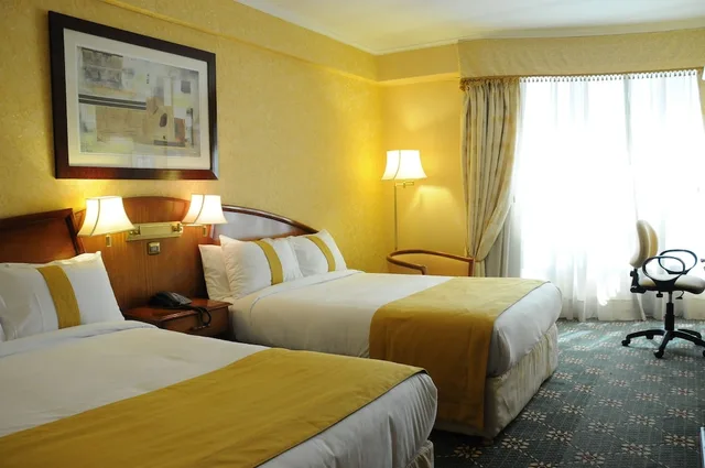 غرفة بانورامية بسريرين كوين، InterTower Hotel 2/3