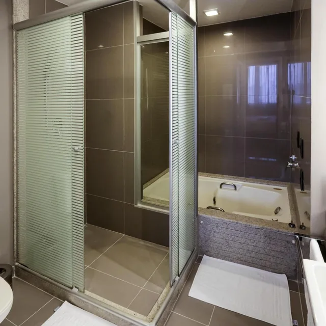 جناح بسرير كينج مع أريكة، Novotel Sao Paulo Morumbi Hotel 4/5
