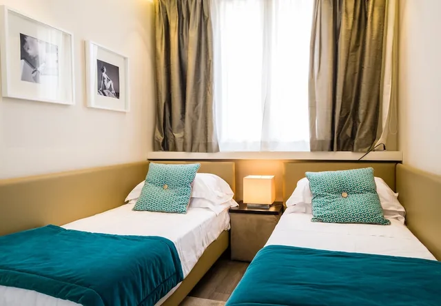 2 Bedrooms, Luxury, Apartment, 2 Queen Beds, Sofa, Residence Charming Apartments 5/10