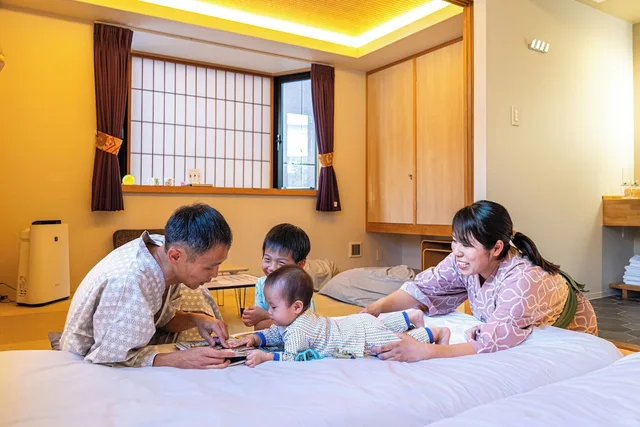 غرفة سوبيريور بسريرين منفصلين وفرشتي فوتون بحوض استحمام، Hotel Imagine Kyoto 7/10