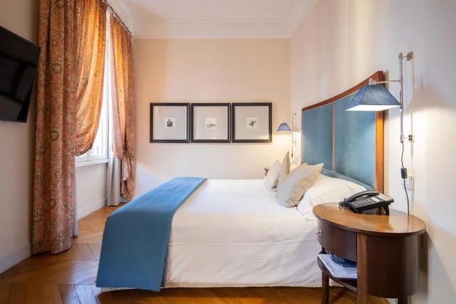 Omnia, Junior Suite, Rose Garden Palace 2/4