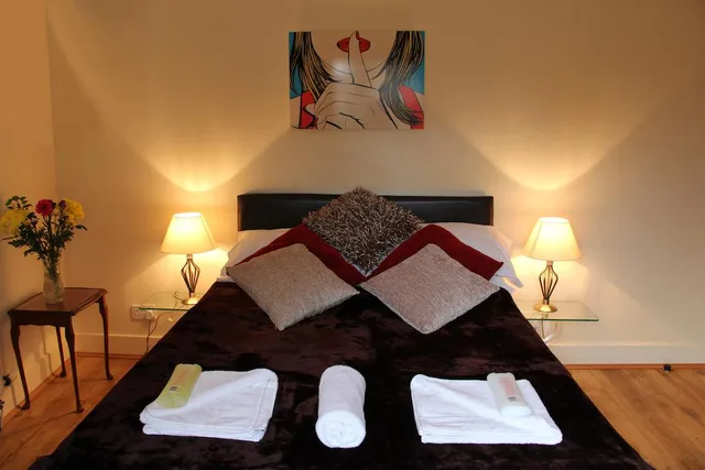 غرفة قياسية مفردة بحمام مشترك، Crystal Lodge Hotel 1/1