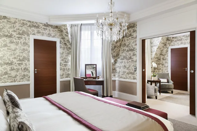 غرفة قياسية، Normandy Barriere Hotel 1/2