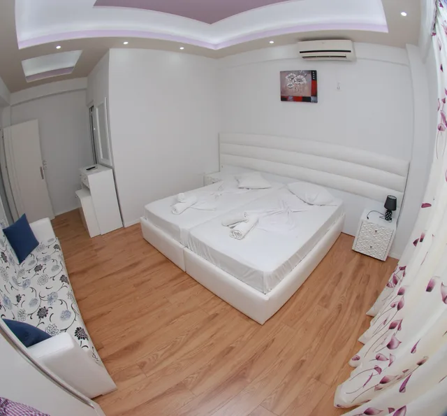 غرفة بسرير مزدوج، Hotel Iliria Sarande 1/4