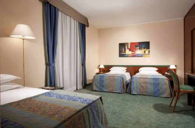 غرفة عائلية، Hotel Raffaello 9/10