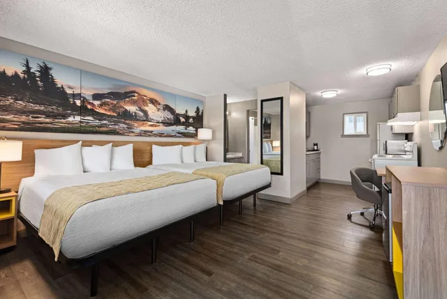استوديو بسريرين مزدوجين، Days Inn by Wyndham Lakewood South Tacoma 4/6