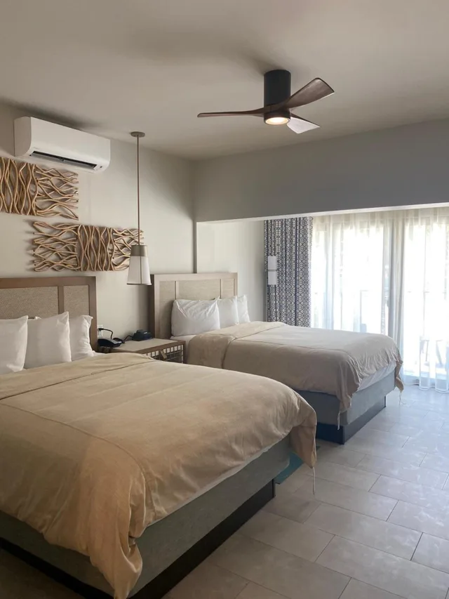 غرفة قياسية بسرير كوين، Chesapeake Resort 2/8