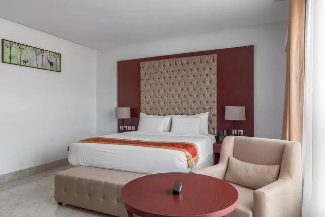 غرفة سوبيريور بسرير كوين، Johnwood Hotel by Bolton 1/3