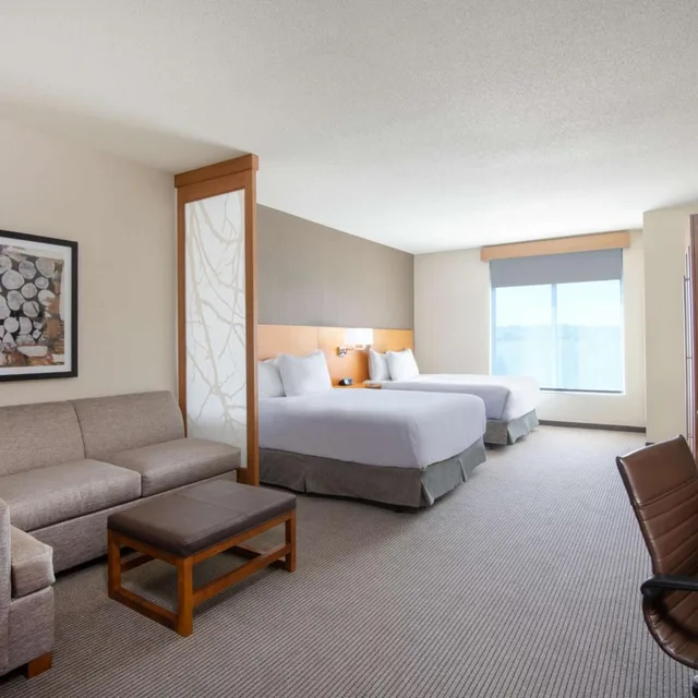 غرفة بسريرين كوين لذوي الإعاقة، Hyatt Place Westminster Denver 1/3