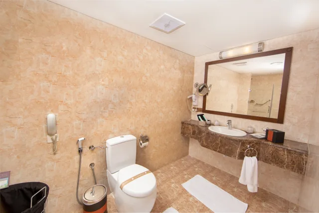 جناح تنفيذي بسرير كينج، دله طيبة(Dallah Taibah Hotel) 3/3