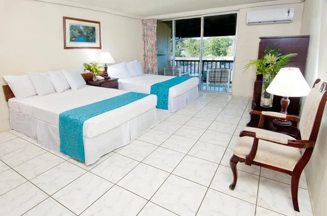 غرفة بإطلالة على البحر، MOUNT IRVINE BAY RESORT 1/1