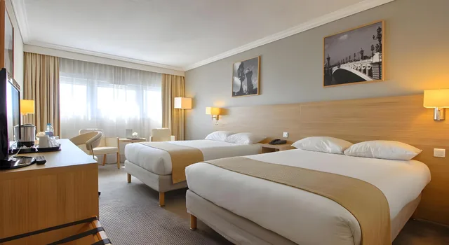 غرفة قياسية بسرير كينج، Hotel Inn Paris CDG Airport 2/2