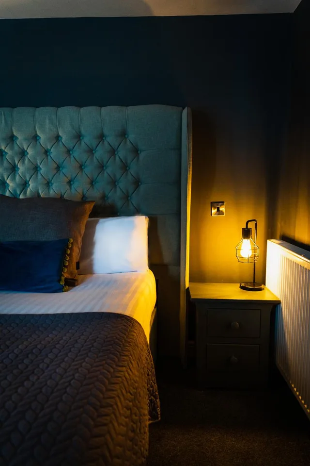 Deluxe, The Vicarage 5/8