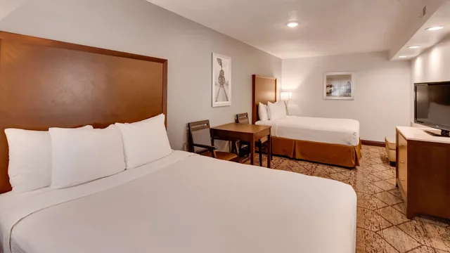 جناح بسريرين كوين بمطبخ صغير، Best Western Plus Longbranch Hotel and Convention Center 3/7